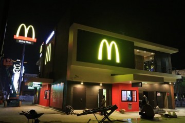 McDonald-Paseo1